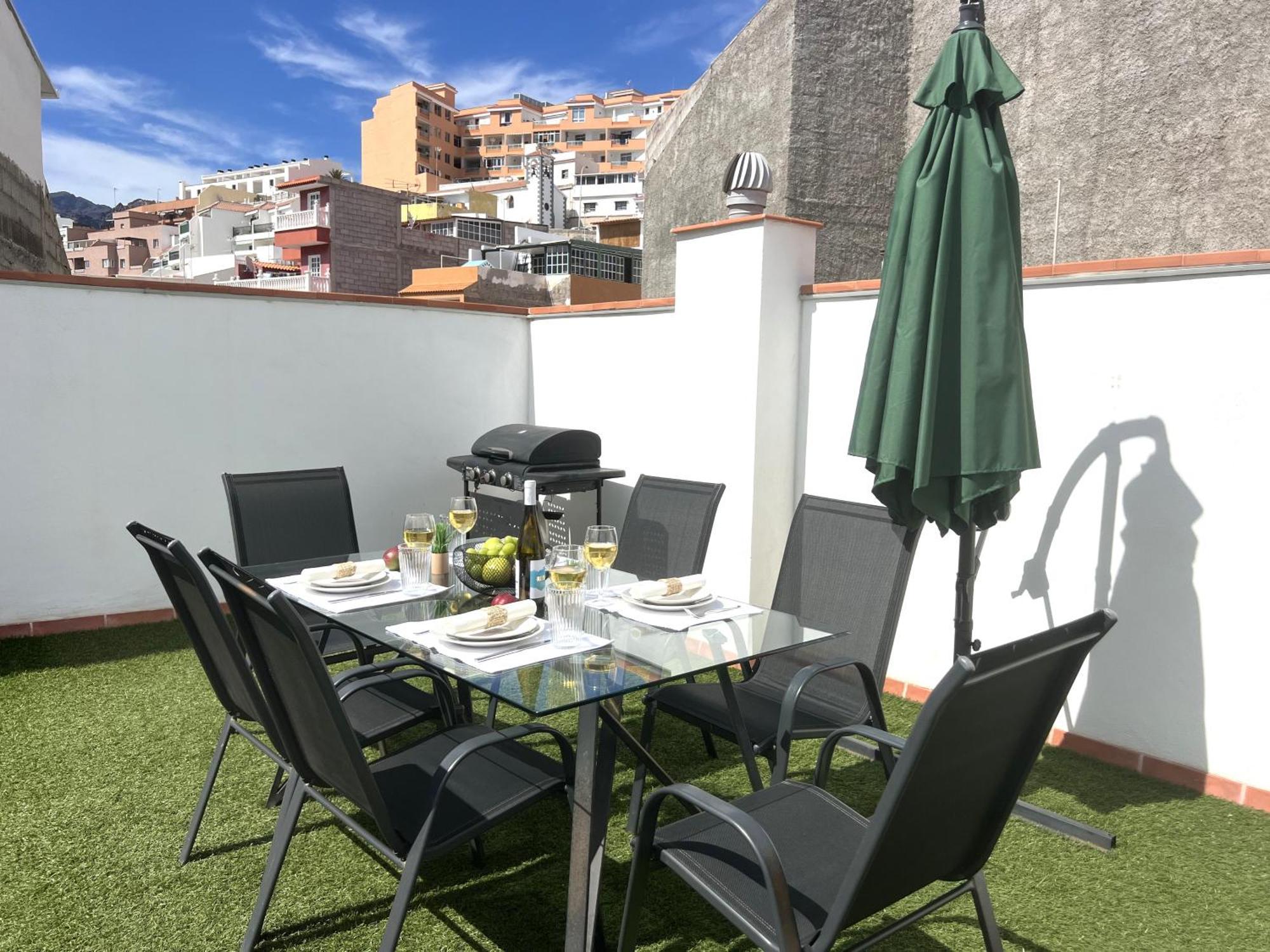 Paulmarie Apartment Atlantic View In Los Gigantes プエルト・デ・サンティアゴ エクステリア 写真
